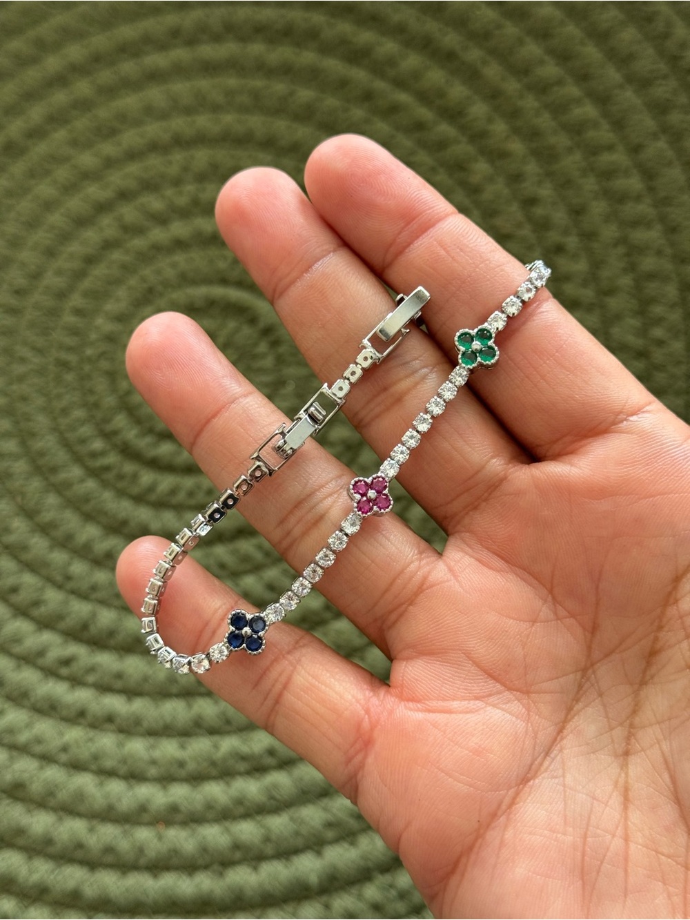 Dainty Three-Color Clover Tennis Bracelet Cubic Zirconia Silver-Plated